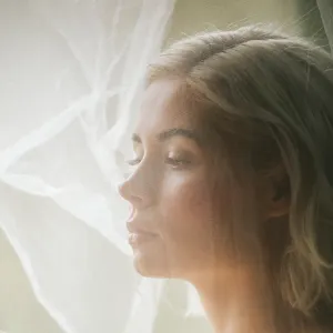 Pochette de When You Lose Someone de Nina Nesbitt