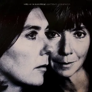 Pochette de Heartbeats Accelerating de Kate & Anna McGarrigle