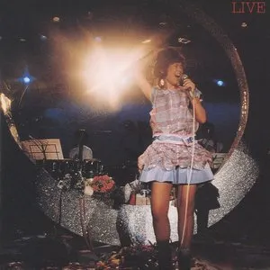 Pochette de LIVE～女の子だけのコンサート～ de Yoshimi Iwasaki