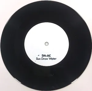 Pochette de Sun Draw Water de Daniel Avery