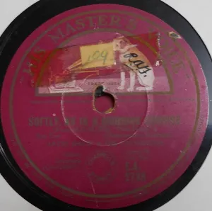 Pochette de Softly, as in a Morning Sunrise / Oh! Lady Be Good de Artie Shaw and His Orchestra