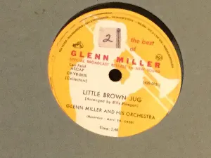 Pochette de Little Brown Jug / Adios de Glenn Miller and His Orchestra