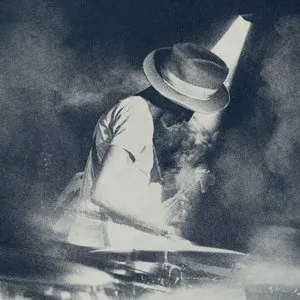 Pochette de Alive & Kicking de Keziah Jones