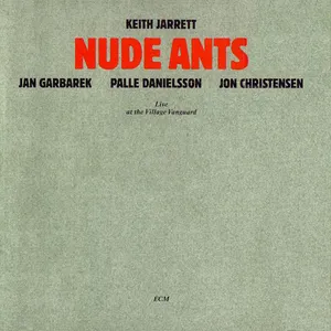 Pochette Nude Ants