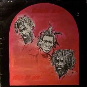 Pochette de Burning Black de Sons of Jah