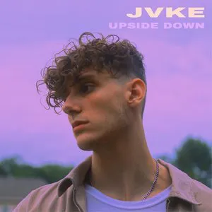 Pochette de Upside Down de JVKE