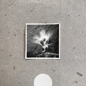 Pochette de Empty de Nils Frahm