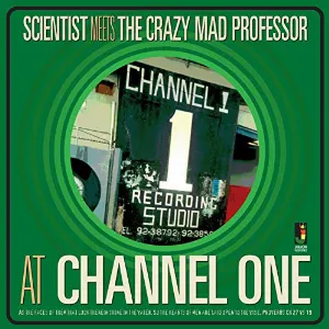 Pochette Scientist Meets the Crazy Mad Professor At Channel One
