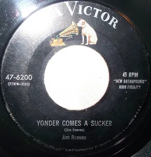 Pochette de Yonder Comes a Sucker / I’m Hurtin’ Inside de Jim Reeves