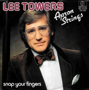 Pochette de Apron Strings / Snap Your Fingers de Lee Towers