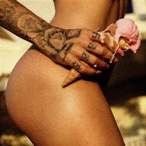 Pochette de Sunscreen de Skylar Grey
