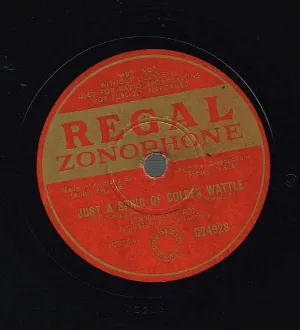 Pochette de Just a Sprig of Golden Wattle / Where the Waterfall Leaps in the Gully de Smoky Dawson