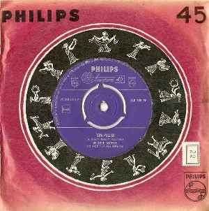 Pochette de Tom Pillibi / Spiegeltje spiegeltje aan de wand de Willeke Alberti