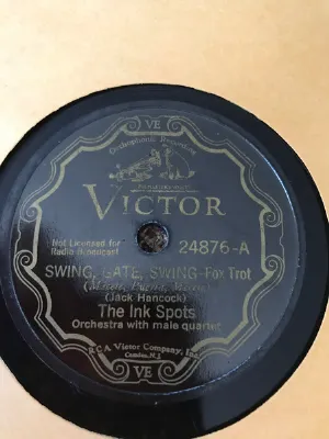 Pochette de Swing, Gate, Swing / Don't 'Low No Swinging' In Here de The Ink Spots