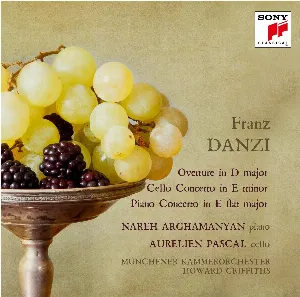 Pochette de Overture in D major / Cello Concerto in E minor / Piano Concerto in E-flat major de Münchener Kammerorchester - Nareh Arghamanyan - Franz Danzi - Howard Griffiths