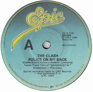 Pochette de Police on My Back de The Clash