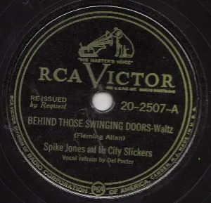 Pochette de Behind Those Swinging Doors / The Sheik of Araby de Spike Jones and His City Slickers