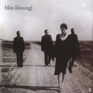 Pochette de Kissing de Bliss