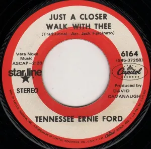 Pochette de Just a Closer Walk With Thee de Tennessee Ernie Ford