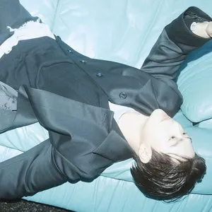 Pochette de Who Are You de SUHO