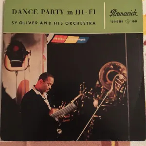Pochette de Dance Party in Hi-Fi de Sy Oliver and His Orchestra