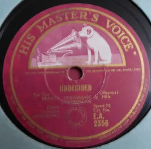 Pochette de Undecided / The Lady's in Love With You de Benny Goodman and His Orchestra