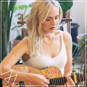 Pochette de A Thousand Miles de Madilyn Bailey