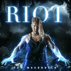 Pochette de Riot de Tom MacDonald