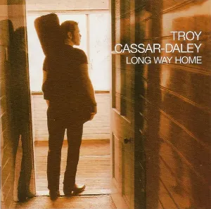 Pochette de Long Way Home de Troy Cassar-Daley
