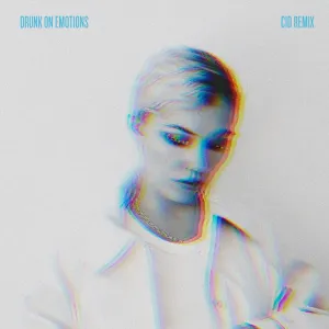 Pochette de Drunk on Emotions (CID remix) de Clara Mae