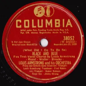 Pochette de (What Did I Do to Be So) Black and Blue / I Can't Give You Anything Be Love de Louis Armstrong & His Orchestra