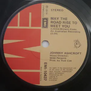 Pochette de May the Road Rise to Meet You de Johnny Ashcroft