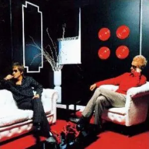 Pochette de DON'T LOOK BACK / like a prayer de globe