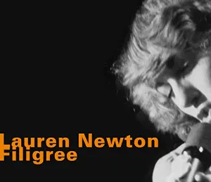 Pochette de Filigree de Lauren Newton