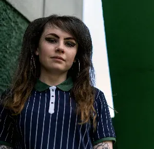Pochette de Aeroplane Mode de Nia Wyn