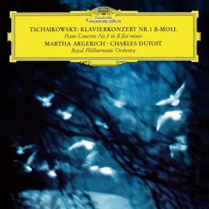 Pochette de Tchaikovsky: Piano Concerto No.1 / Stravinsky: Petrouchka de Martha Argerich