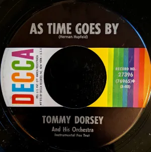 Pochette de As Time Goes By / Lullaby of Broadway de Tommy Dorsey and His Orchestra