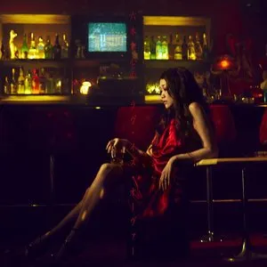 Pochette de 六本木心中 / ラヴ・イズ・オーヴァー de JUJU