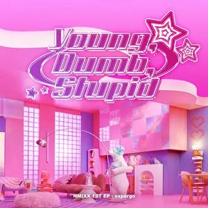 Pochette de Young, Dumb, Stupid de NMIXX