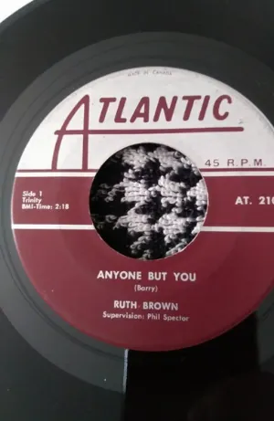 Pochette de Anyone but You / It Tears Me Ail to Pieces de Ruth Brown