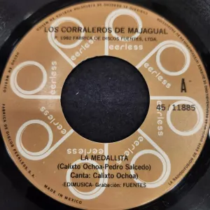 Pochette de La medallita / Mi caprichito de Los Corraleros de Majagual