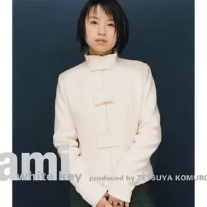 Pochette de white key de Ami Suzuki