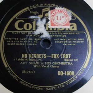 Pochette de I Used to Be Above Love / No Regrets de Artie Shaw and His Orchestra