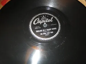Pochette de Prelude in C Sharp Minor / What Is This Thing Called Love? de The Nat King Cole Trio