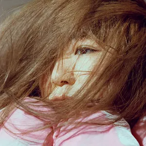 Pochette de forme de YUKI