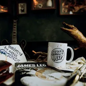 Pochette de Written In Coffee Grounds de Dirty Deep
