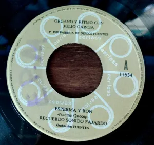 Pochette de Esperma y ron / Dos mujeres de Lisandro Meza