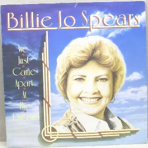 Pochette de We Just Came Apart at the Dreams / Can't Change My Heart de Billie Jo Spears
