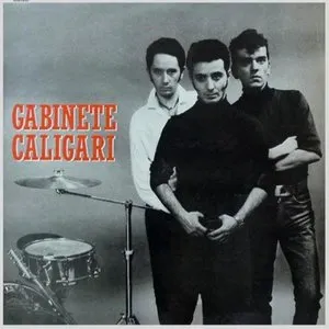 Pochette de Cuatro rosas de Gabinete Caligari