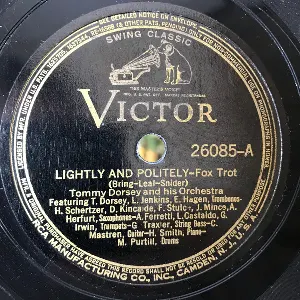Pochette de Lightly and Politely / Washboard Blues de Tommy Dorsey and His Orchestra